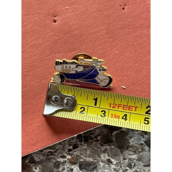 Vintage Olympic Pin 1988 Seoul South Korea Olympic‎ USA Vehicle Hanna Barbera 1B - Picture 5 of 7